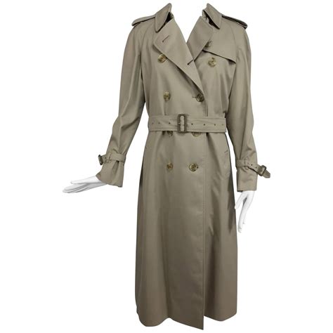 burberry trench coat removable lining.